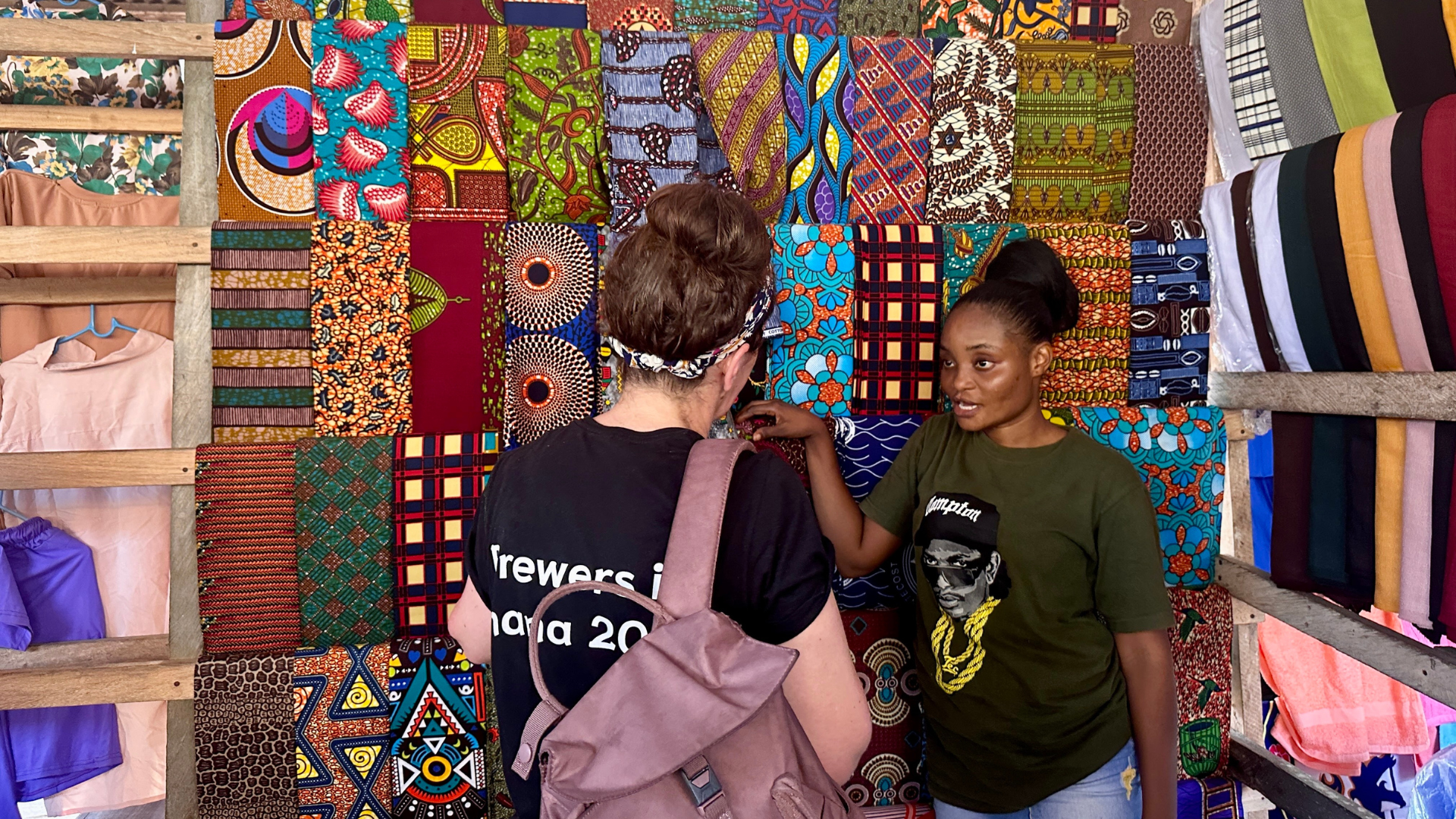 purchasing-kente-cloth