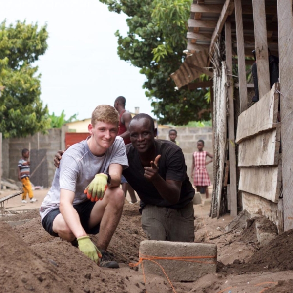 school-volunteer-trips